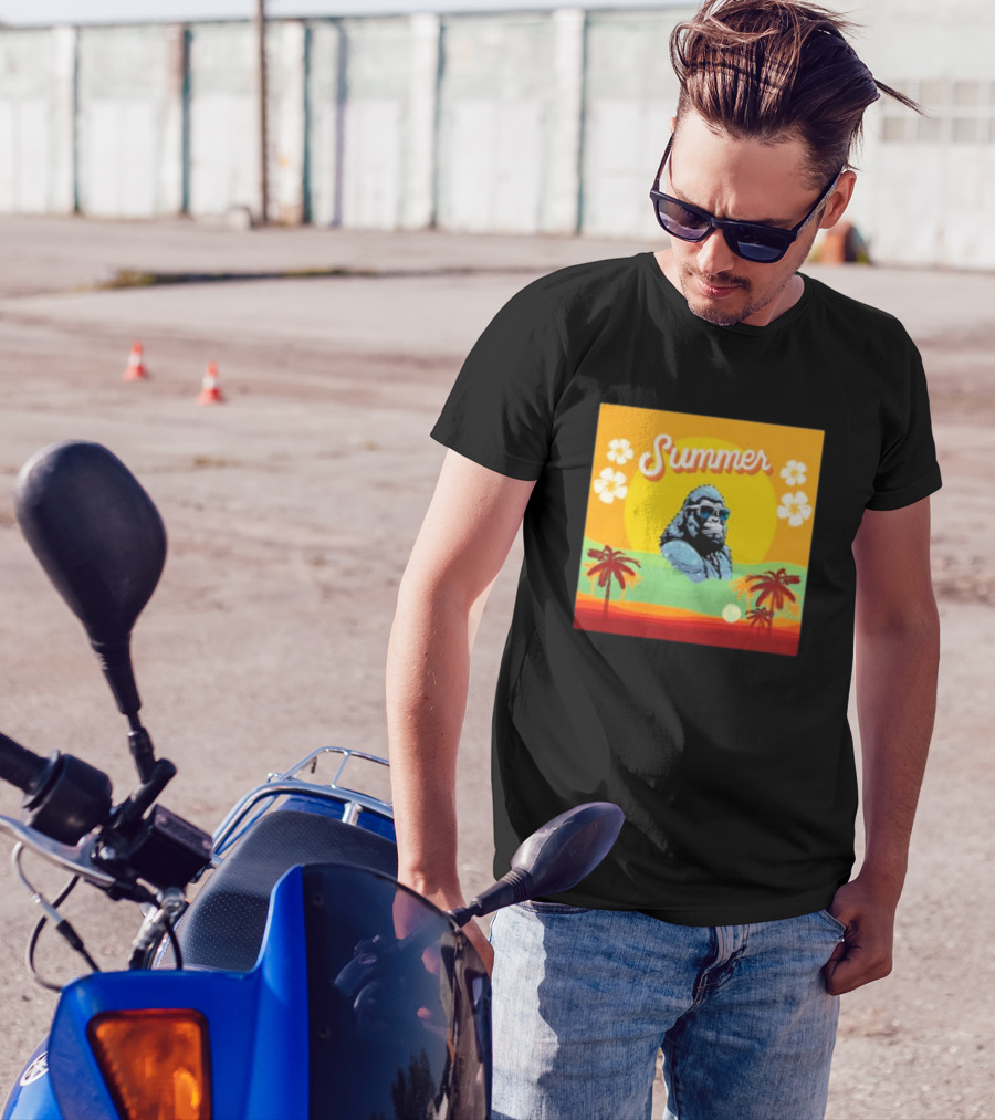 Summer Gorilla Beach Palm Trees Sun Vintage Retro T-Shirt