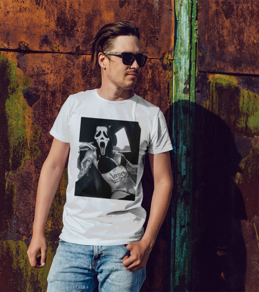Scream If U Need Me Ghost Face Love Tattoo T-Shirt