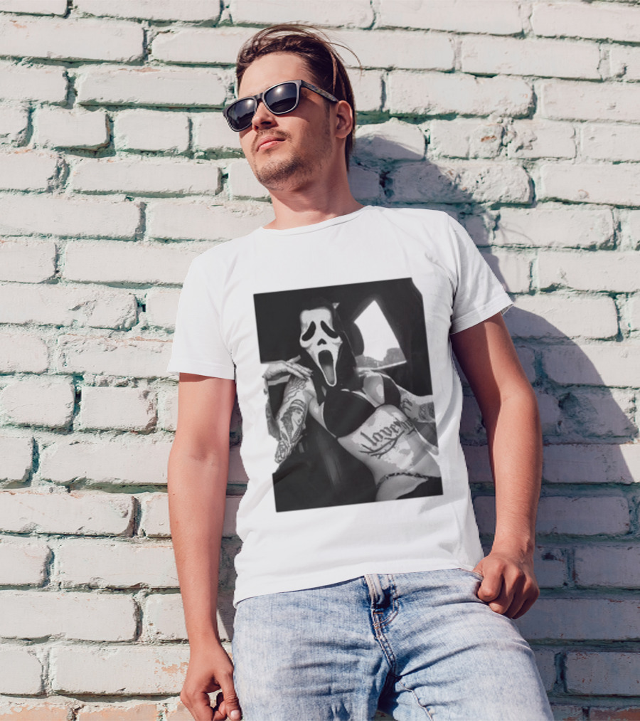 Scream If U Need Me Ghost Face Love Tattoo T-Shirt