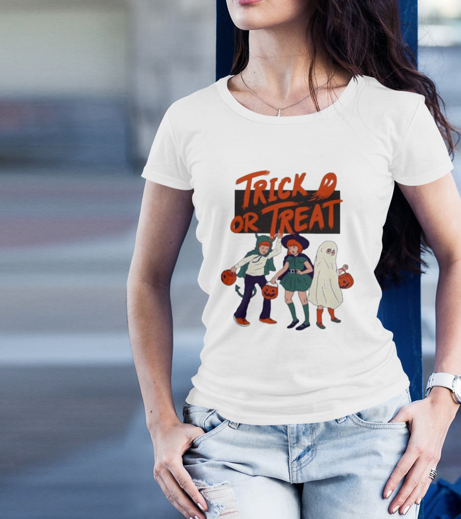 Trick Or Treat Friends In Halloween Festival With Pumpkins Ghost Costume T-Shirt