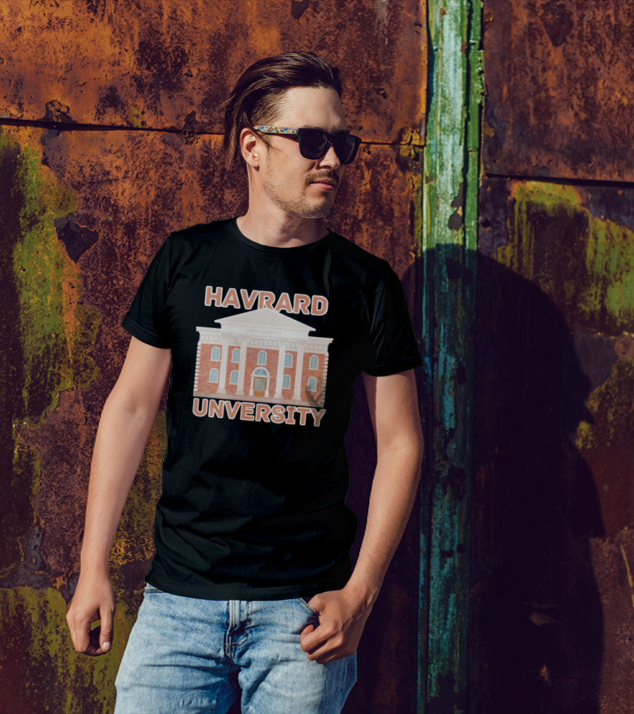 HAVRARD UNVERSITY Essential Building T-Shirt