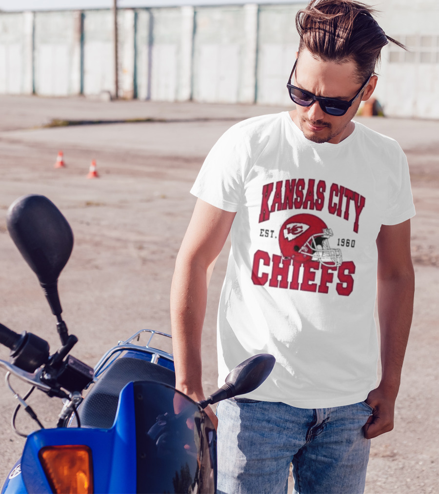 Kansas City Chiefs Est 1960 Helmet Chiefs Football T-Shirt