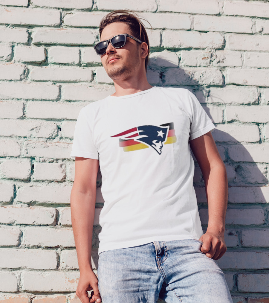 Hunter Henry Patriots Germany NFL Logo Edition T-Shirt