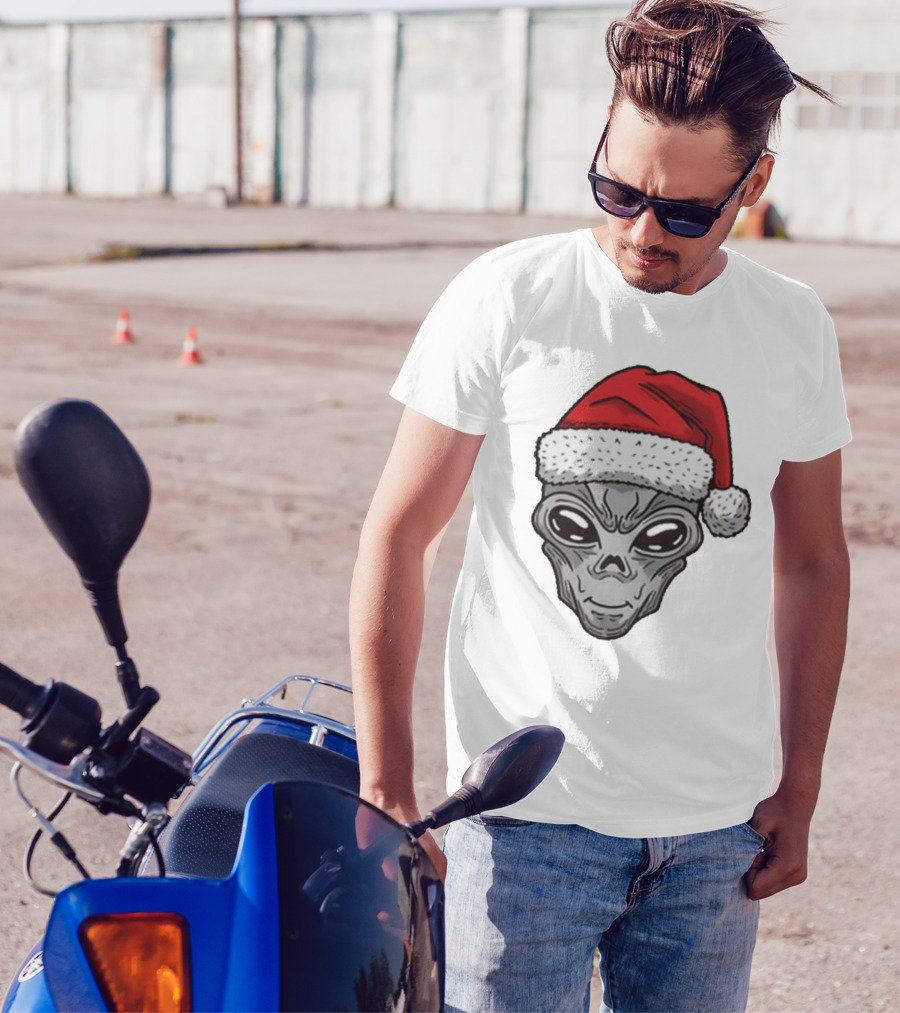 Santa Hat Alien Xmas T-Shirt
