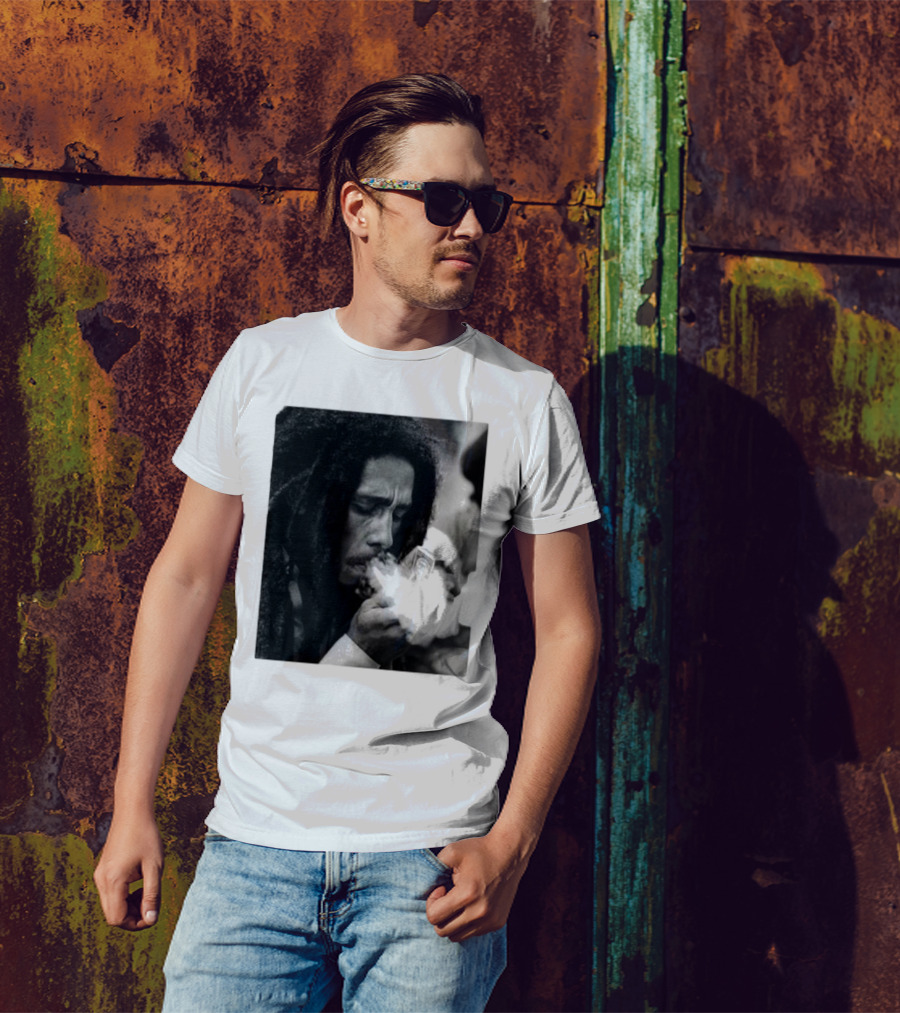 Rui Bob Marley Smoking Image T-Shirt