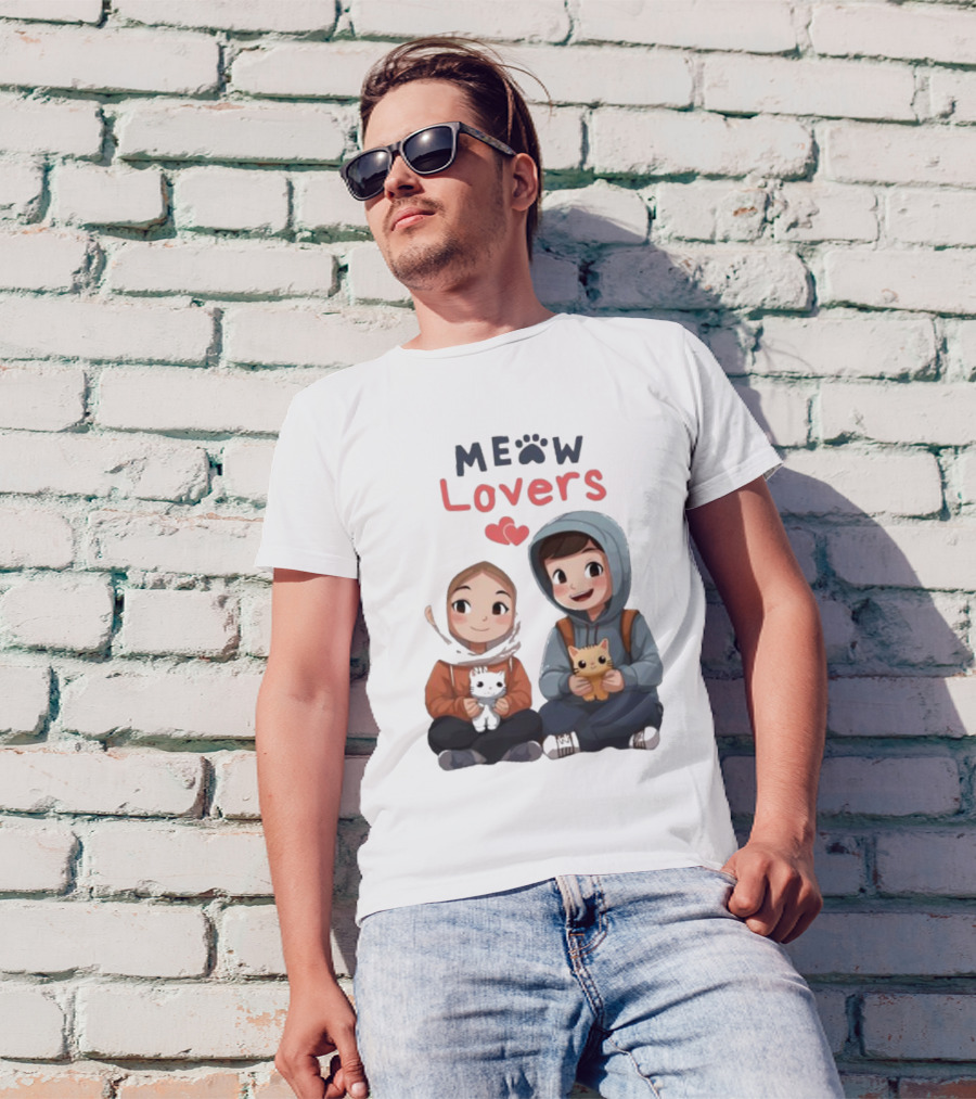 Meow Lovers Cute Boy And Girl With Kittens T-Shirt