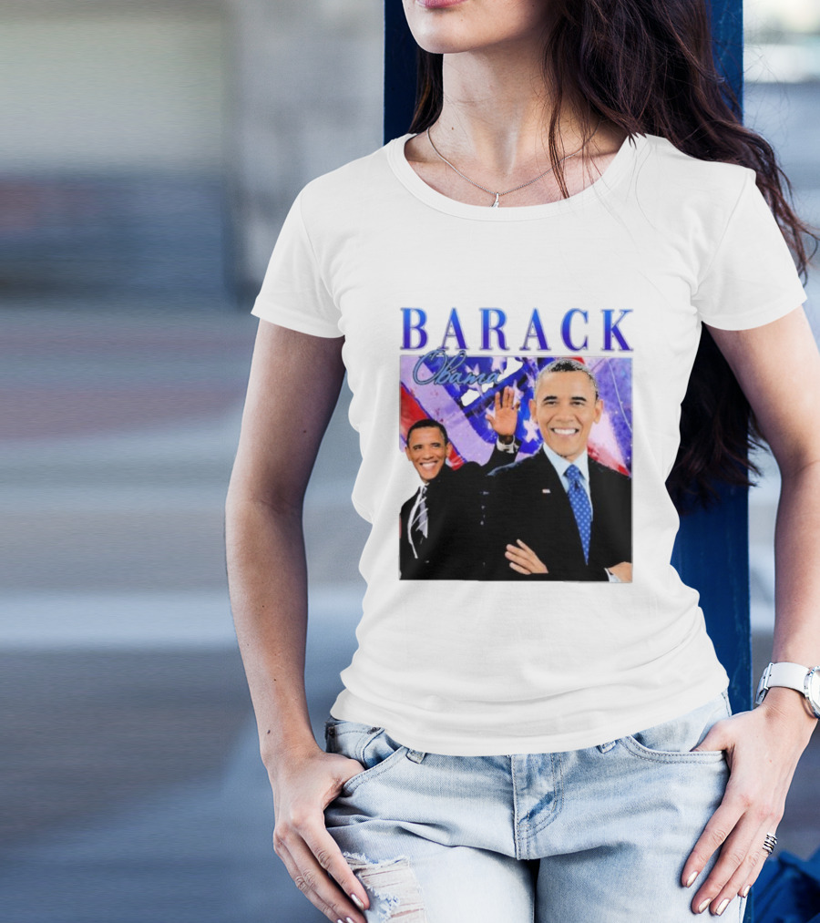 BARACK Obama Smiling Pose With Patriotic Background T-Shirt
