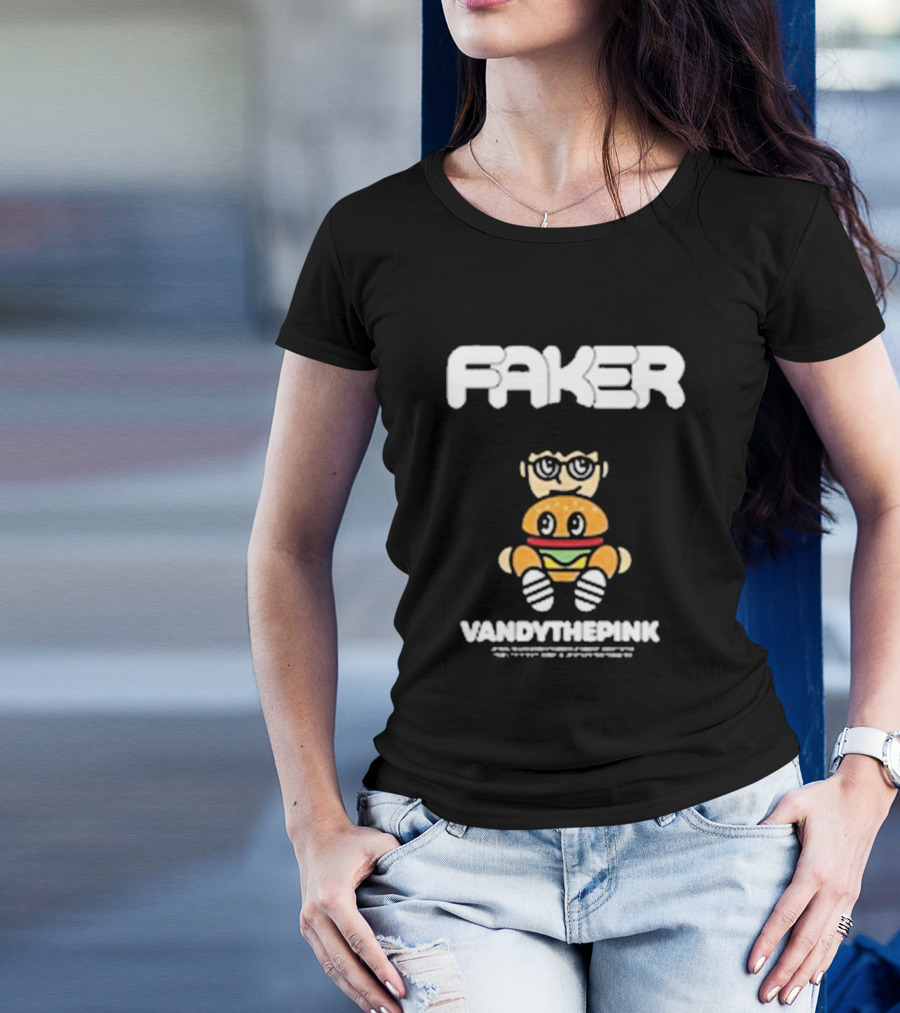 Faker Vandythepink Burger Character With Glasses T-Shirt