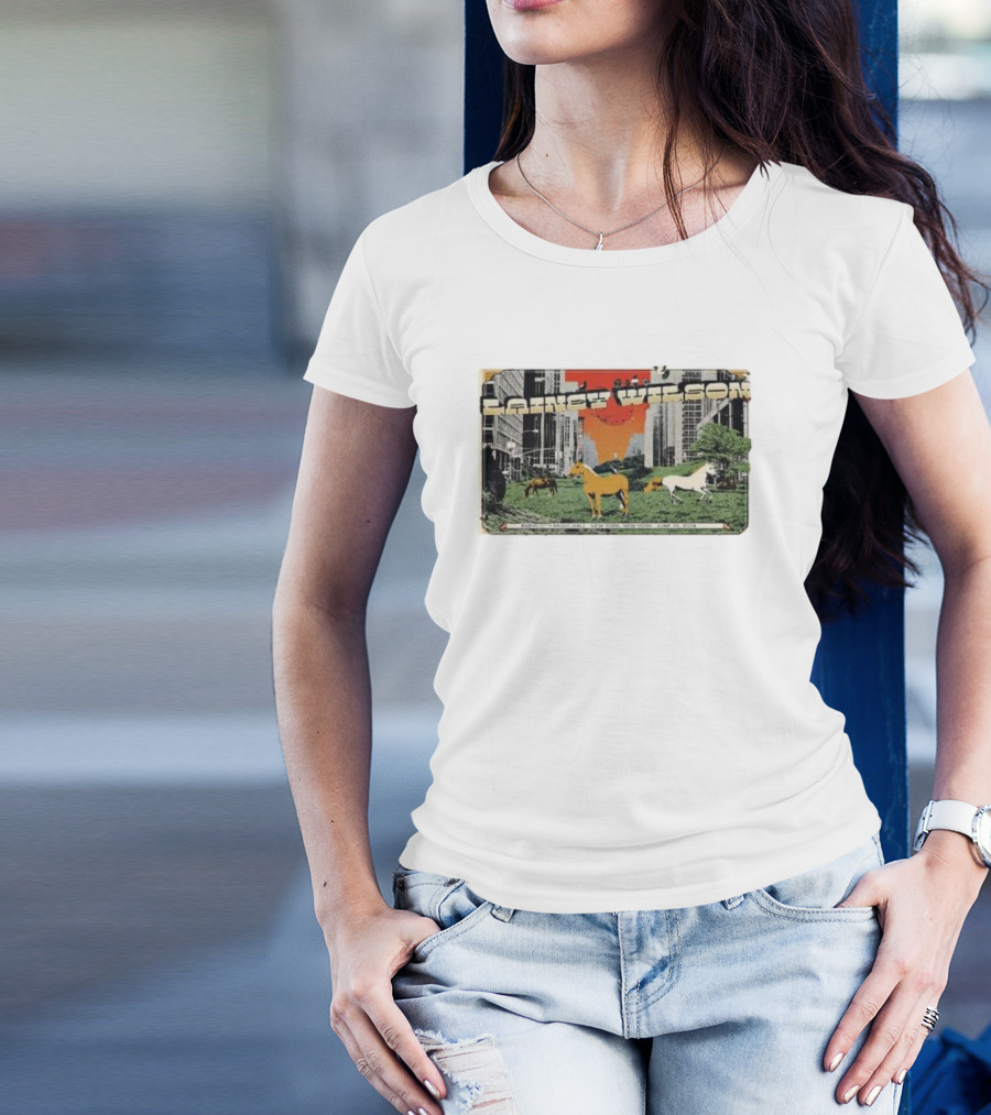 Lainey Wilson June 26 2024 Radio City Music Hall New York NY Cityscape Horses T-Shirt