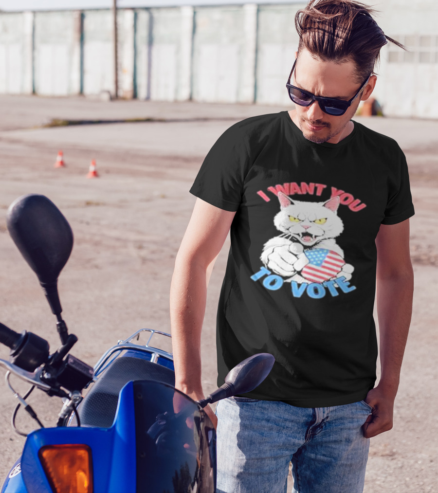 Childless Cat Lady I Want You To Vote Kamala 2024 Patriotic Cat With American Flag Button T-Shirt