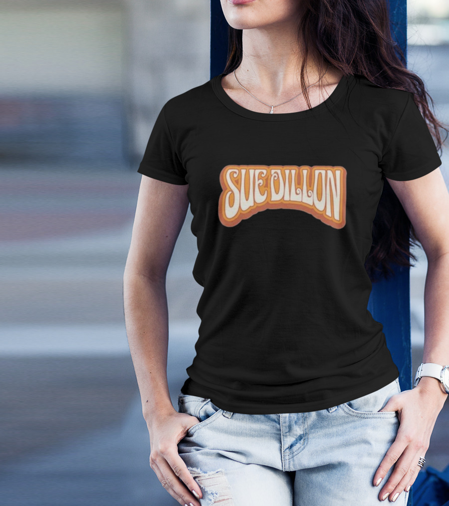 Sue Dillon Bold Retro Script T-Shirt