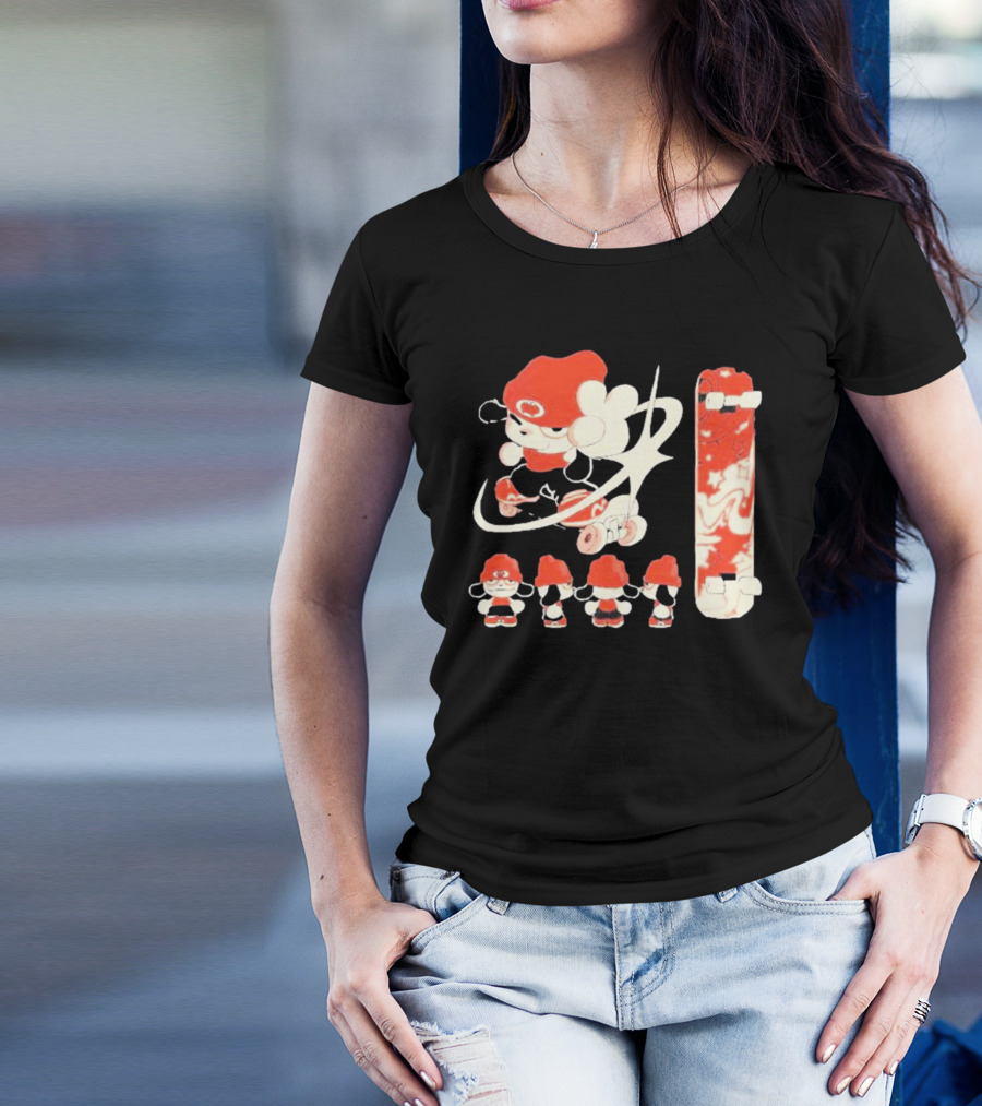 Hip Hop Dog Bryson McBee Roller Skating Skateboard Red Hat T-Shirt