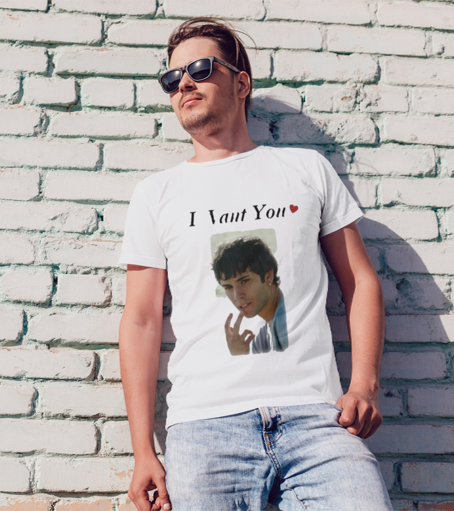 I Want You Heart Valentine's Day Gesture T-Shirt