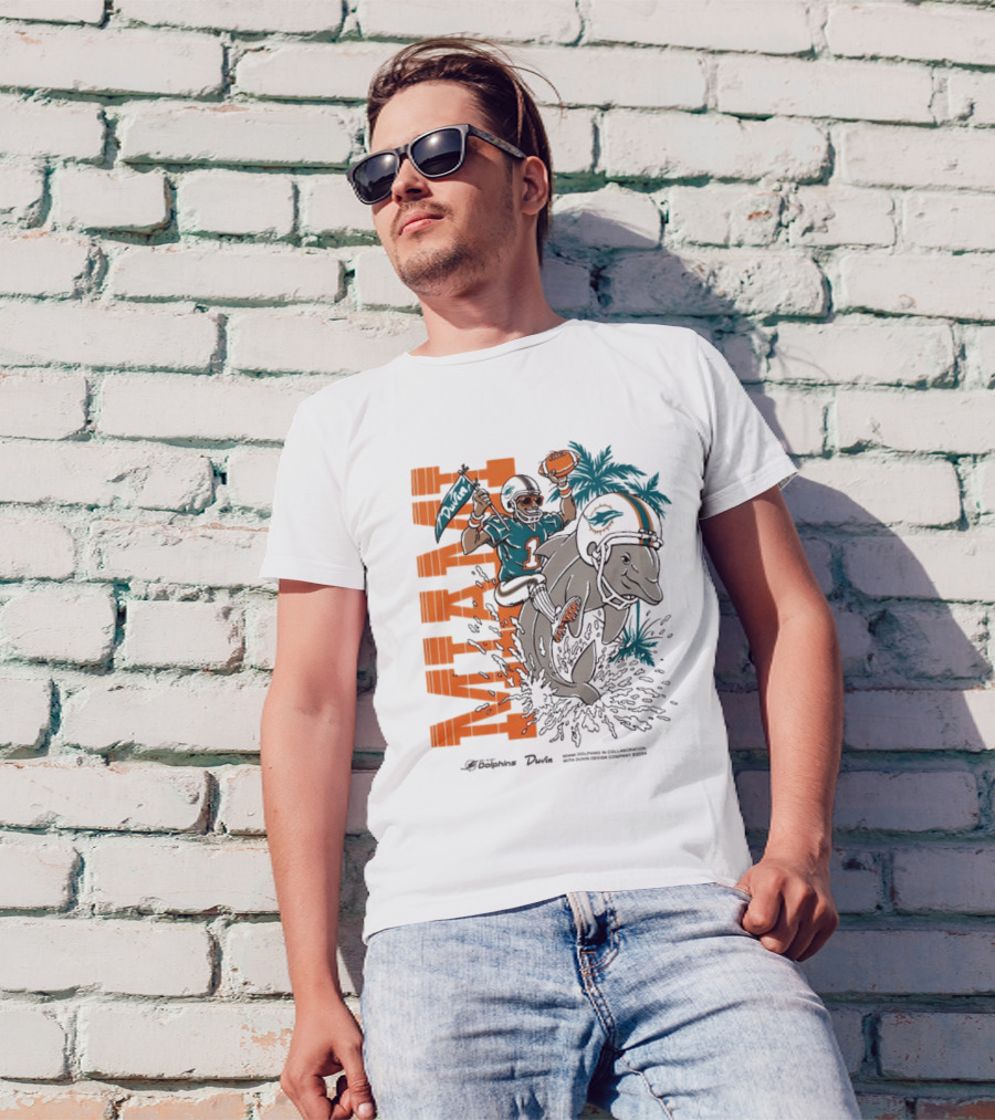 Duvin X Miami Dolphins Miami Flippin' Time With Dolphins Football And Palm Trees T-Shirt
