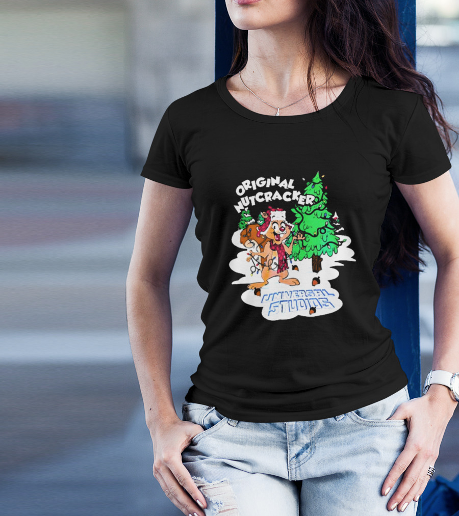 Original Nutcracker Earl The Squirrel Universal Studios Winter Scene T-Shirt