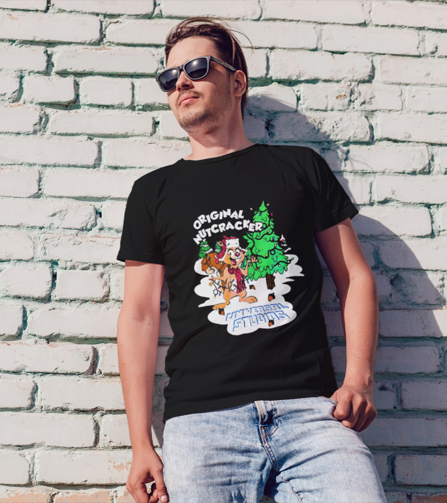 Original Nutcracker Earl The Squirrel Universal Studios Winter Scene T-Shirt