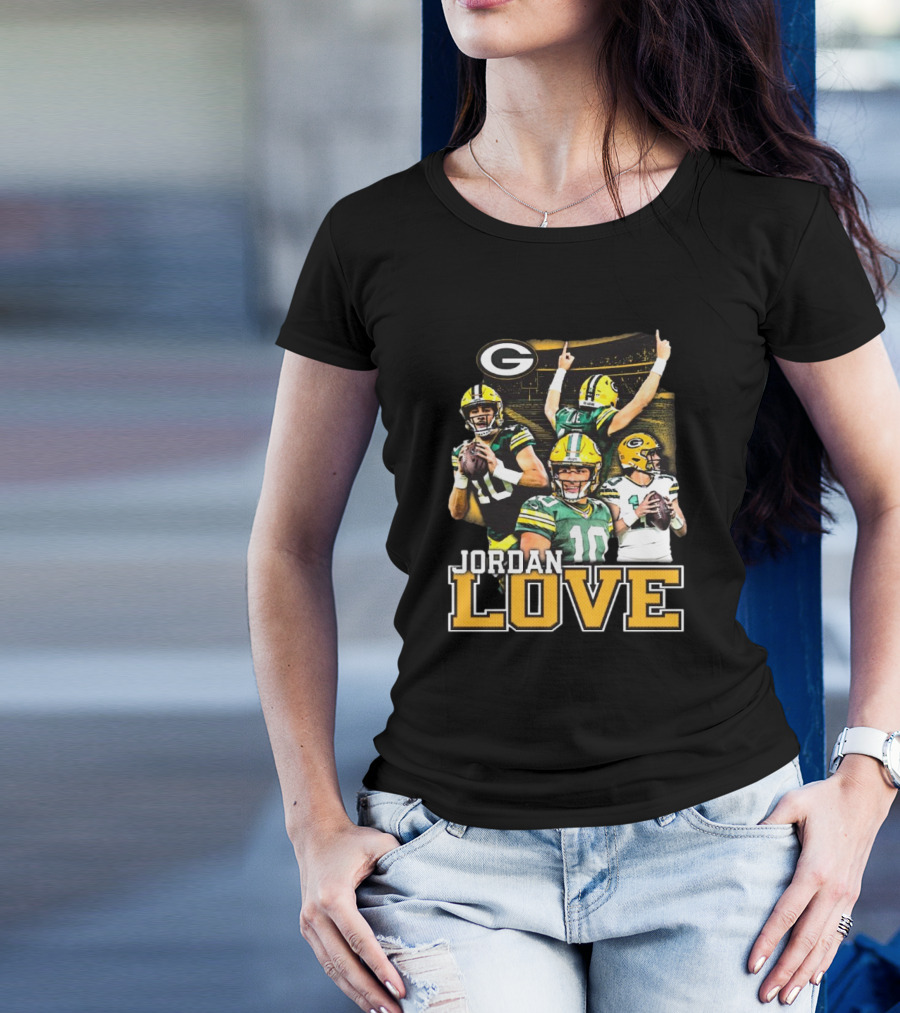 Jordan Love Green Bay Packers Player NFL Iconic Moments T-Shirt