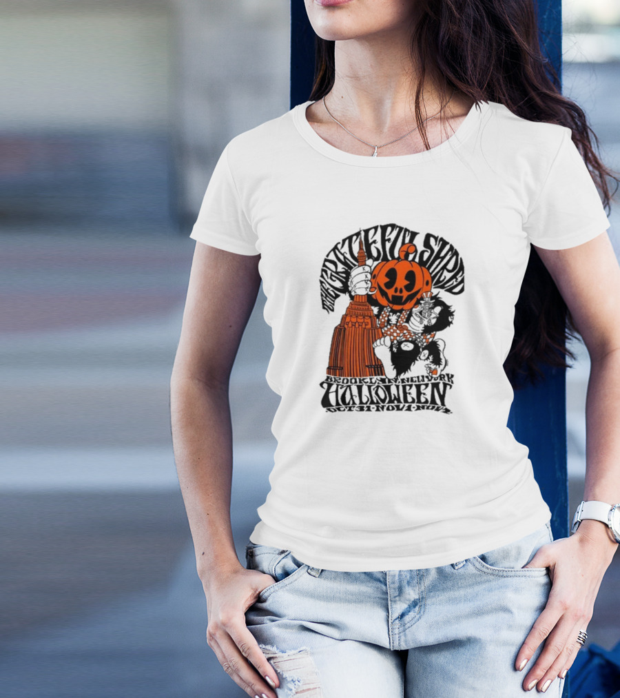Grateful Shred Halloween Brooklyn New York Oct 31-Nov 1 2024 Pumpkin King Kong Tower T-Shirt