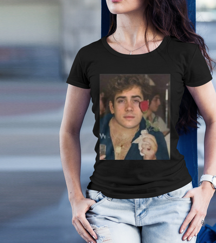 Franco Mattioli El Fenómeno Colapinto With Red Rose And Drink T-Shirt