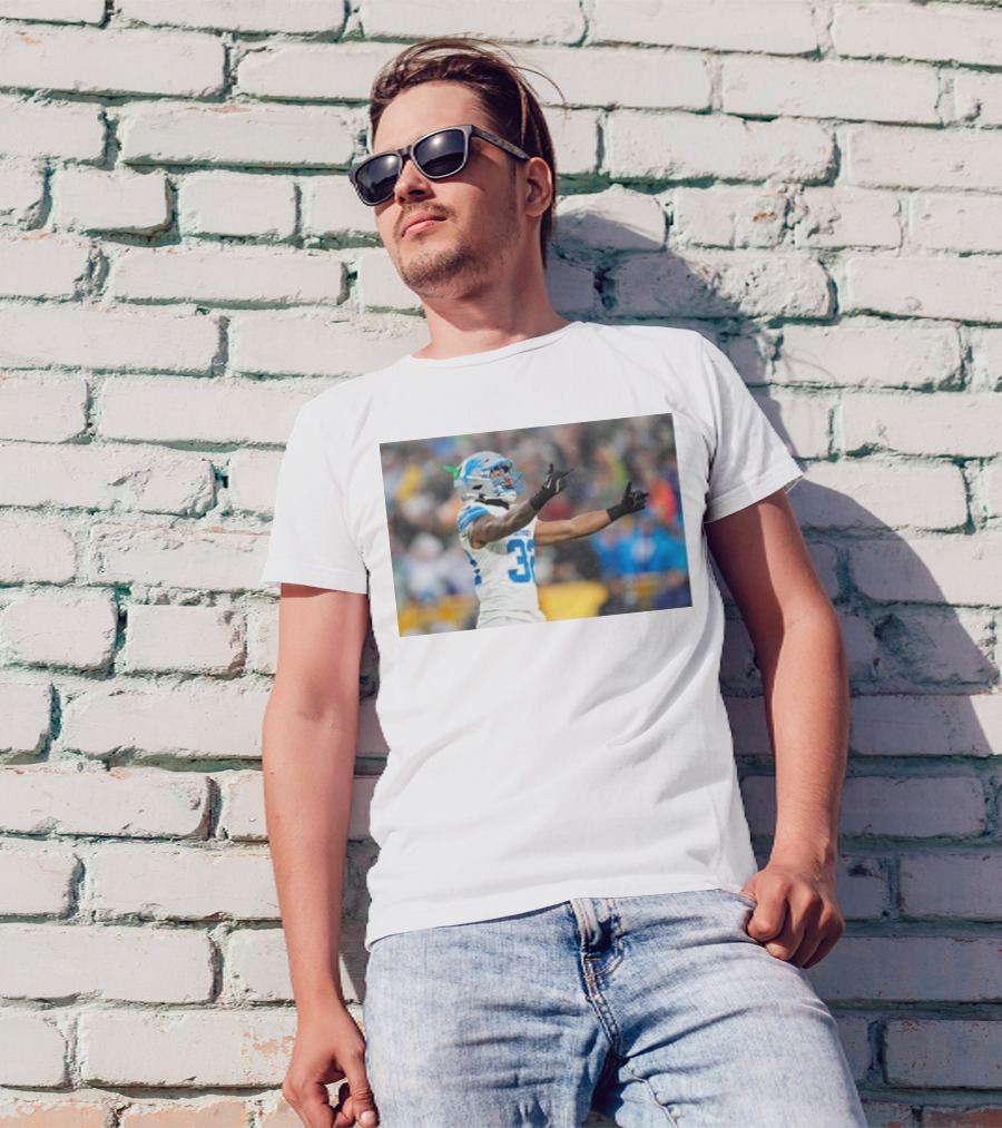 Branch Gesture Lions Vs Packers Fans NFL Game T-Shirt