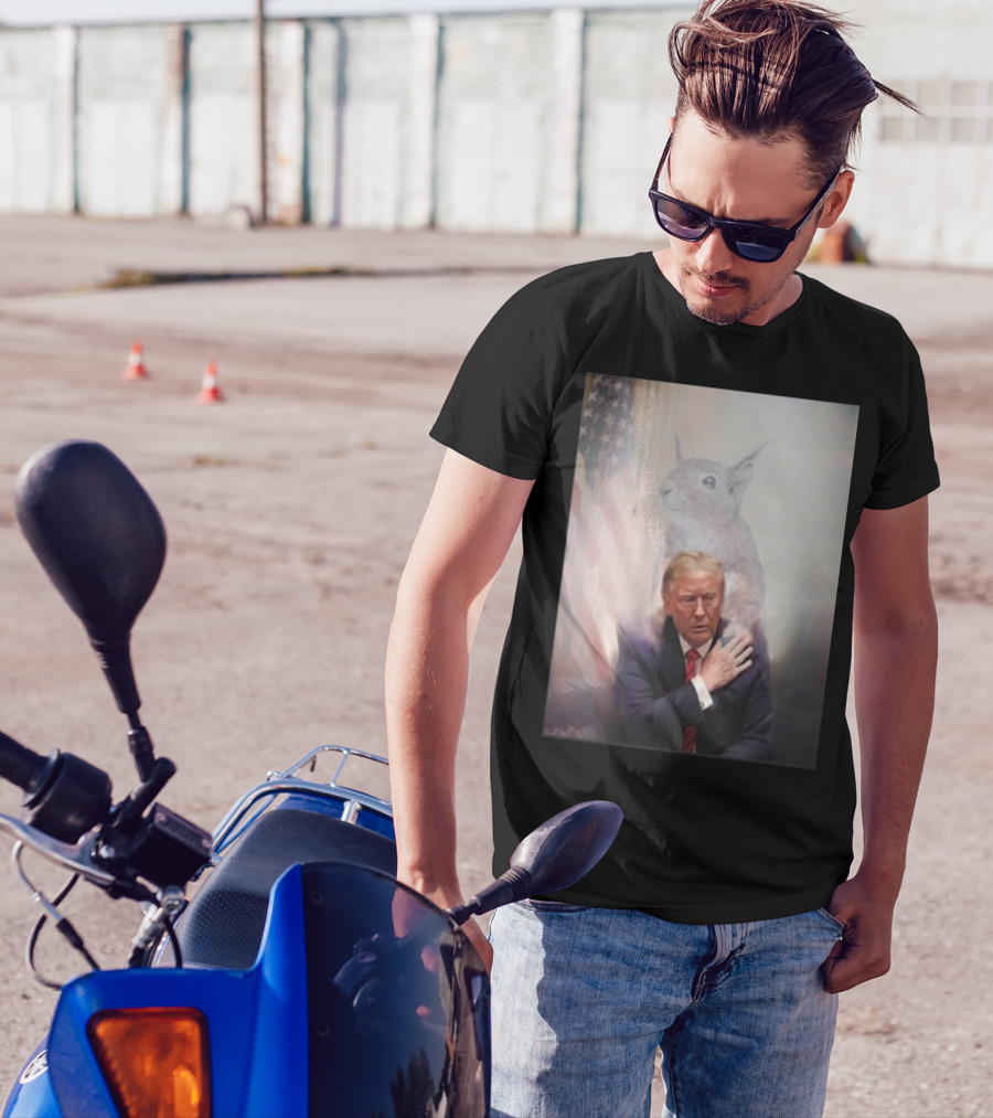 Peanut Walked So Donald Trump Could Run Squirrel And American Flag Reflection T-Shirt
