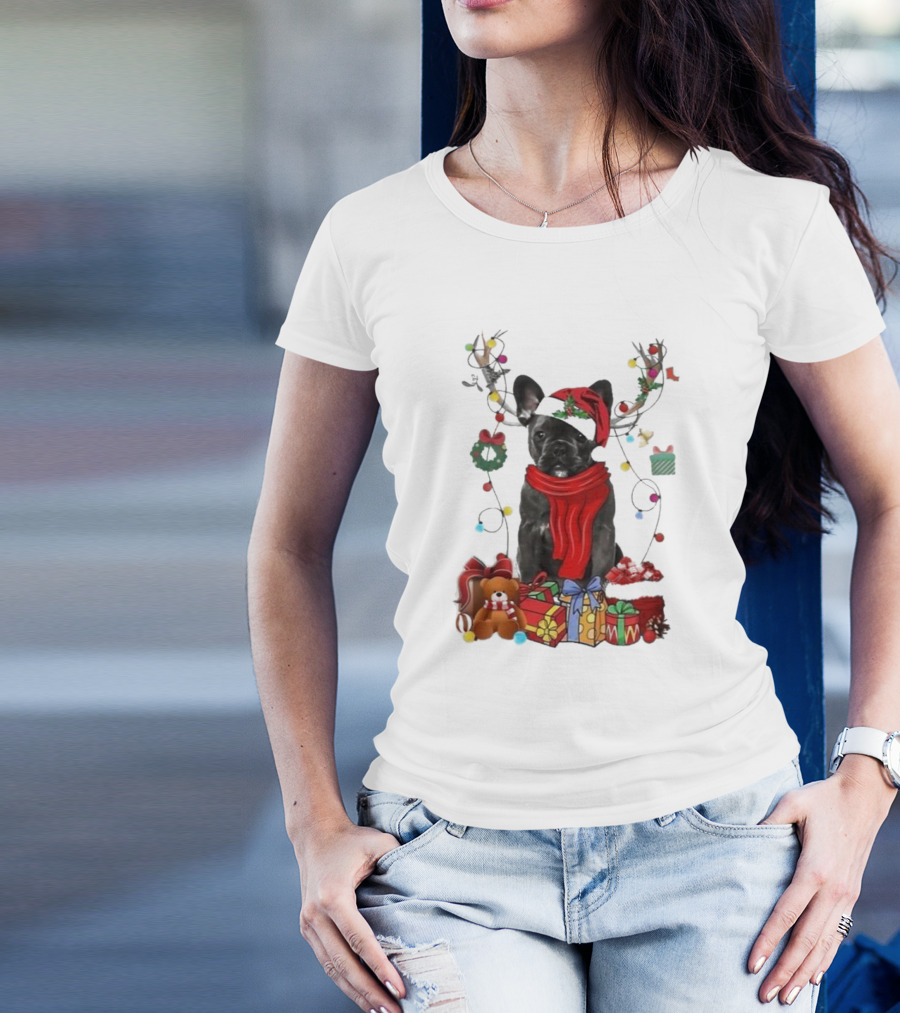 French Bulldog Reindeer Christmas Lights Merry Christmas Wreath Gifts T-Shirt