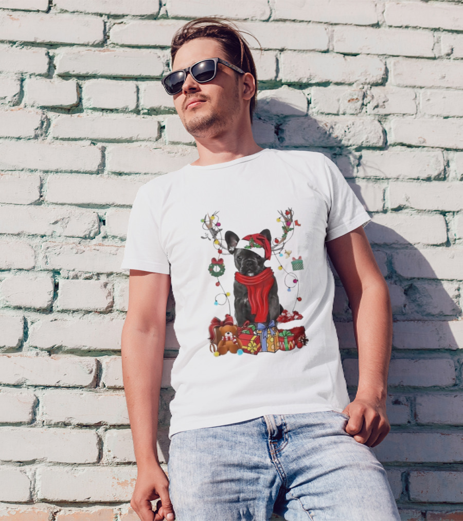 French Bulldog Reindeer Christmas Lights Merry Christmas Wreath Gifts T-Shirt