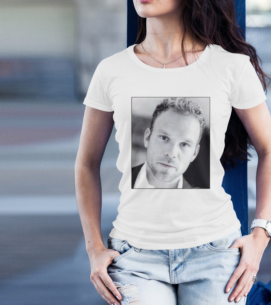Jonathan Bailey Norbert Leo Butz Face Image T-Shirt