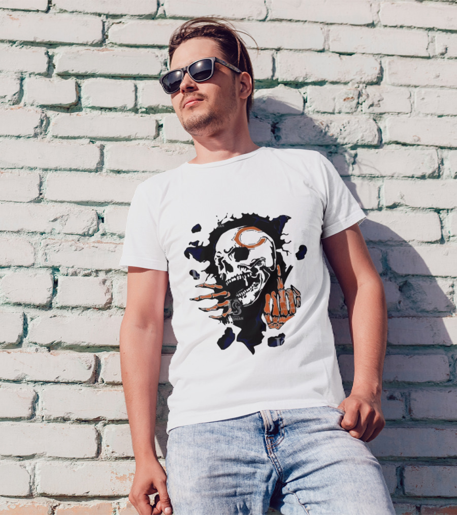 Chicago Bears Skull Middle Finger Logo T-Shirt