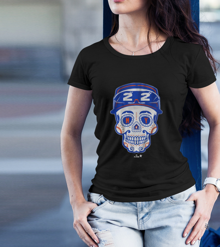 Juan Soto NY Mets Sugar Skull MLB Baseball 2025 Queens T-Shirt
