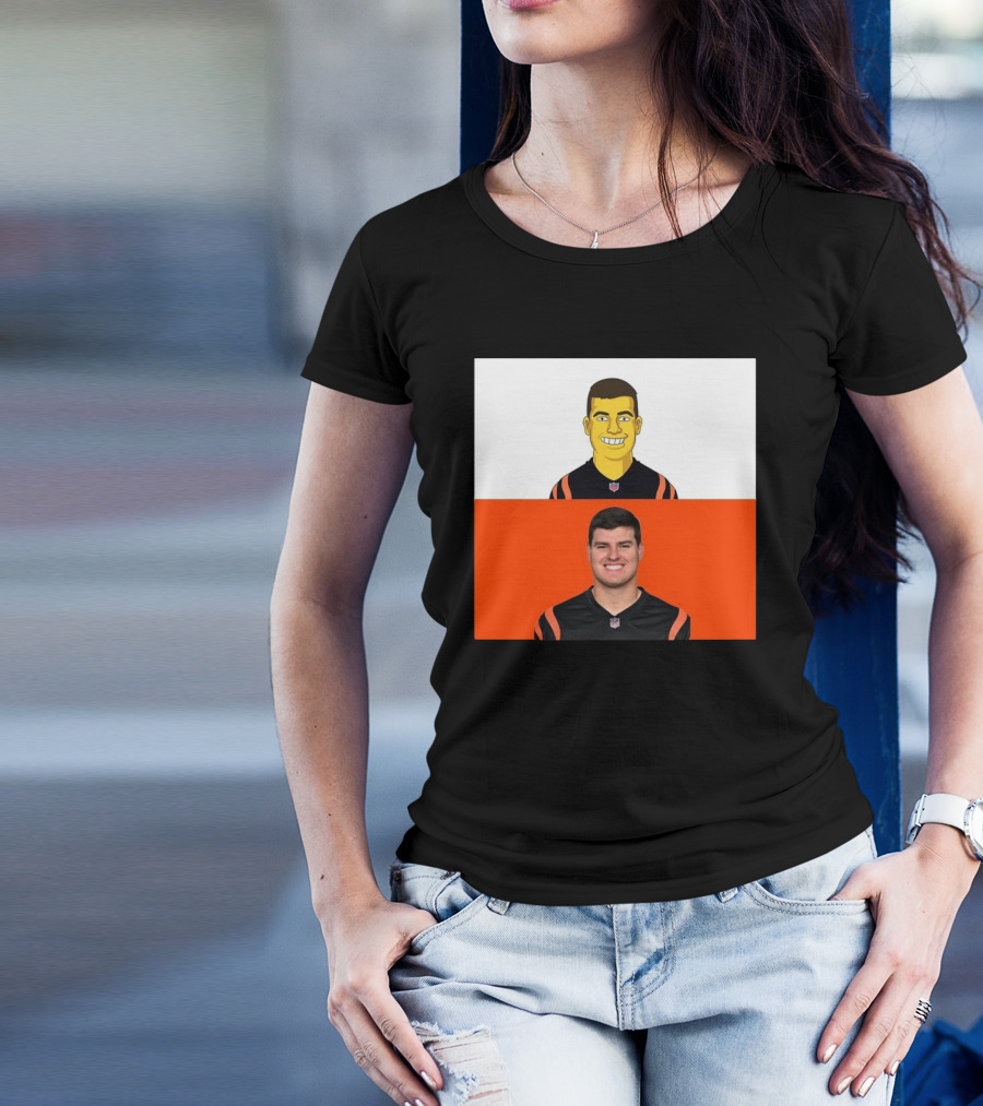 The Simpsons And Cincinnati Bengals Trey Hendrickson NFL Crossover T-Shirt