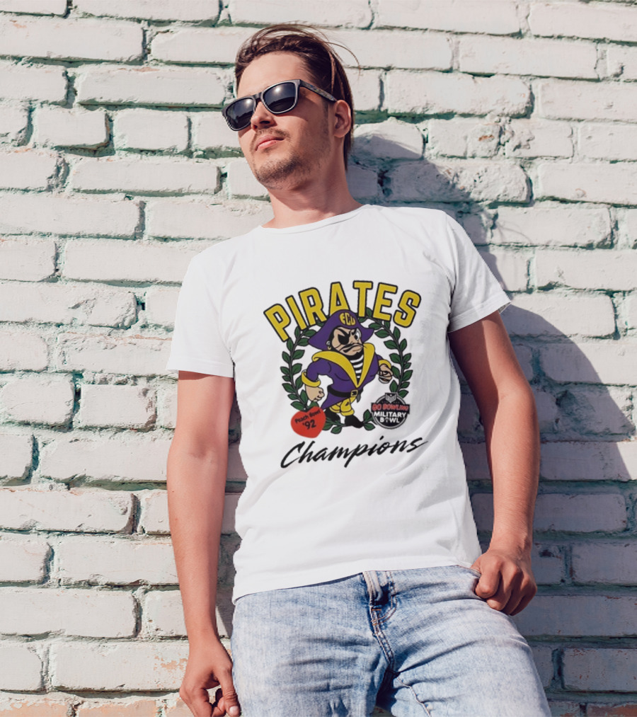 Pirates ECU Football Champions Peach Bowl '92 Military Bowl 8&WL T-Shirt