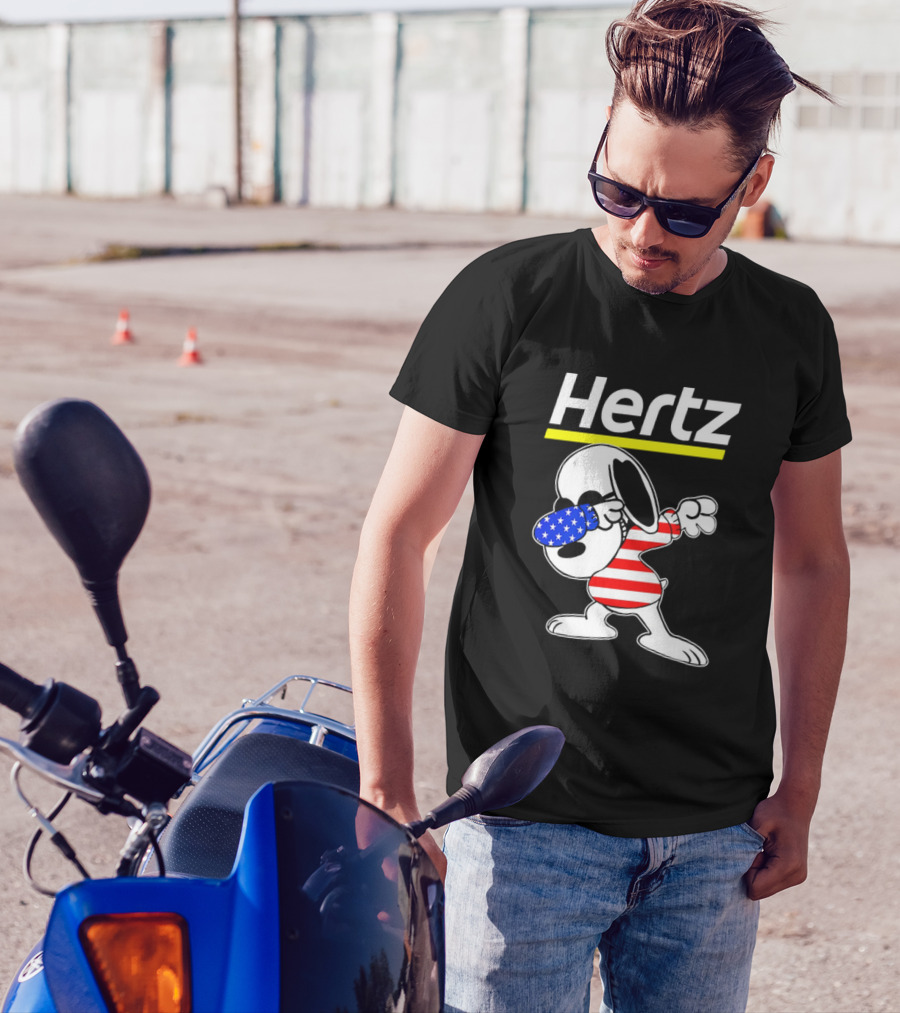 Hertz Snoopy Dabbing American Flag Pattern T-Shirt