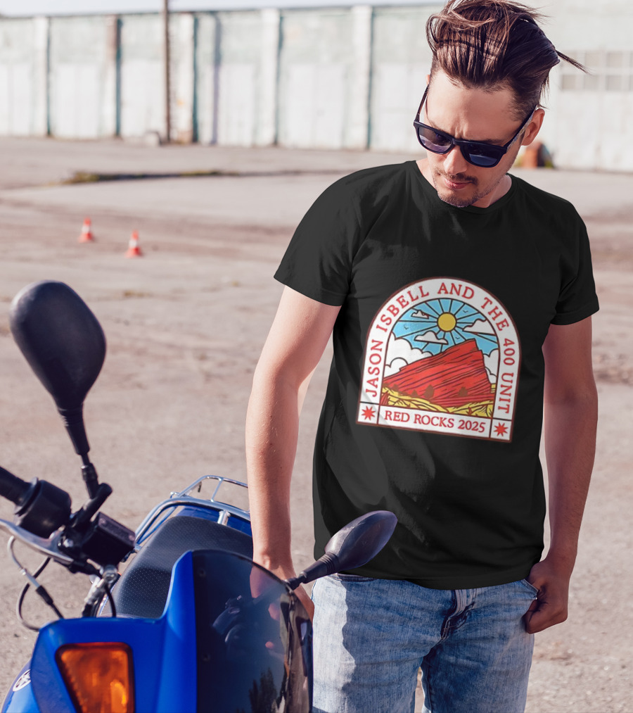 Jason Isbell And The 400 Unit Red Rocks 2025 Sun And Mountains T-Shirt