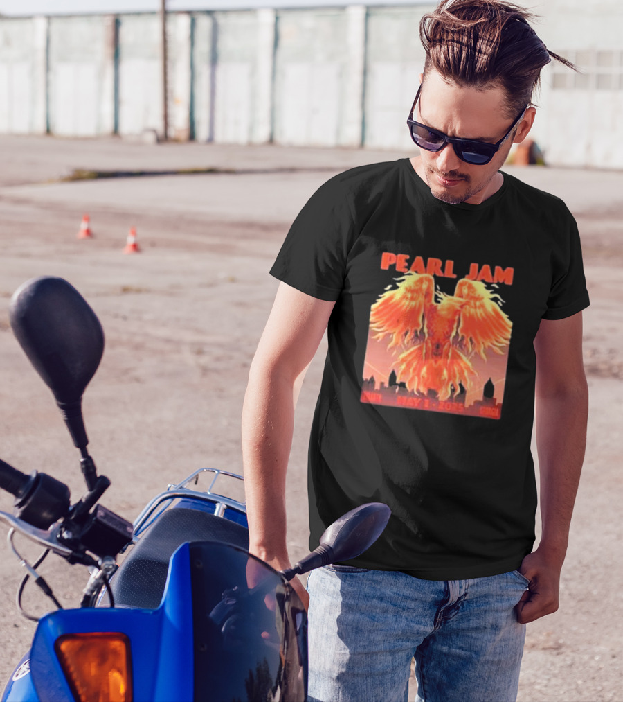 Pearl Jam Atlanta May 1 2025 Dark Matter World Tour Phoenix Imagery T-Shirt
