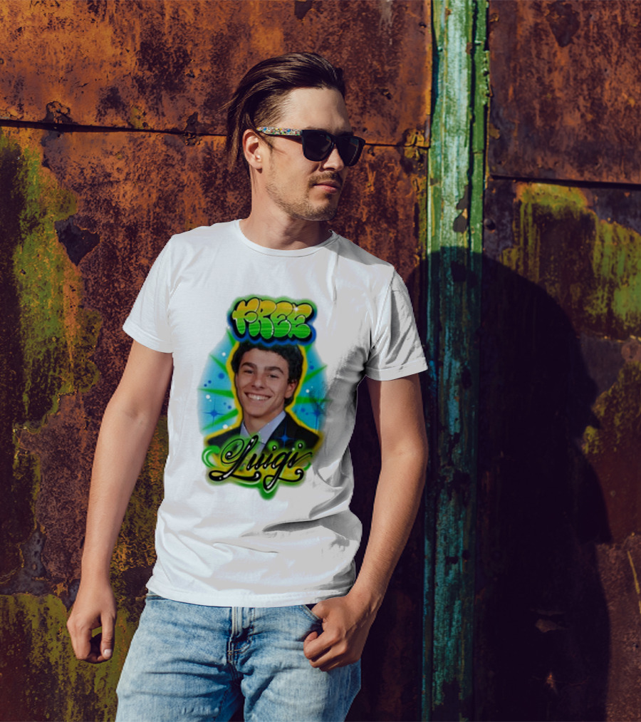 Free Luigi Keiajah Airbrush Style T-Shirt