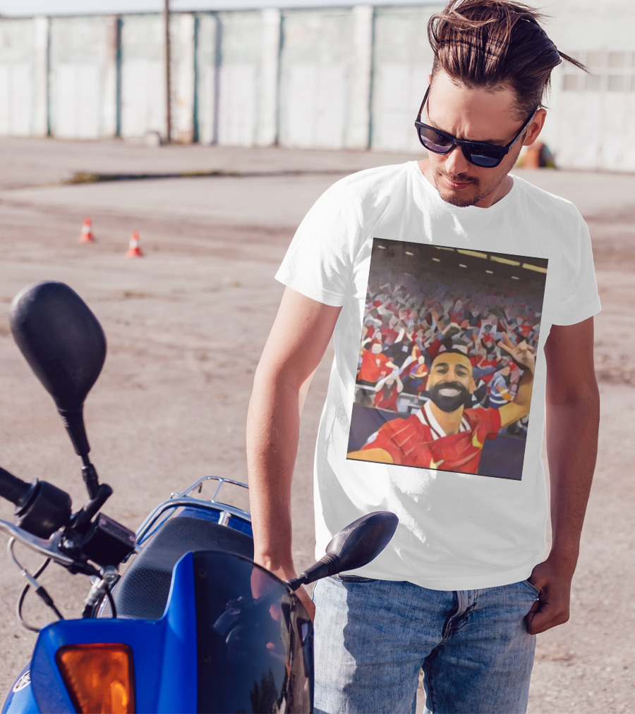 Liverpool FC 2025 Premier League Champions Mohamed Salah Selfie Celebration T-Shirt