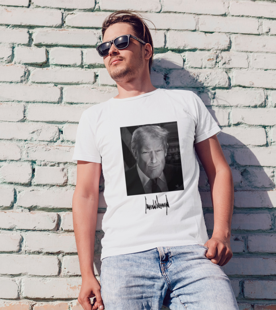 President Donald Trump Inauguration Signature Portrait T-Shirt