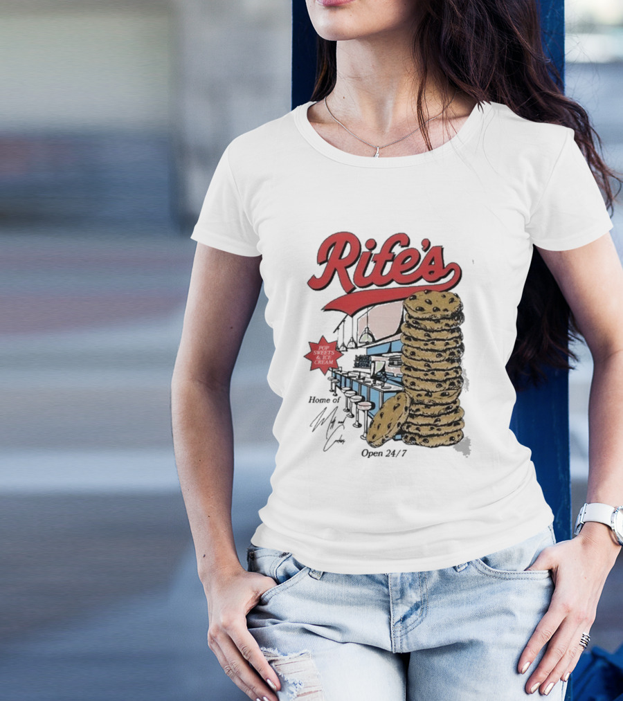 Rife's Diner 2025 Cookie Stack Retro Style T-Shirt
