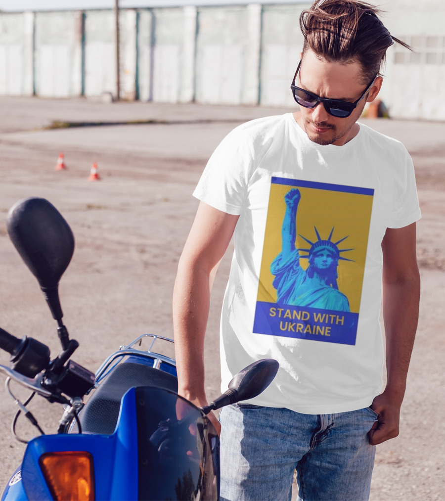 Statue Of Liberty Stand With Ukraine Blue Yellow T-Shirt