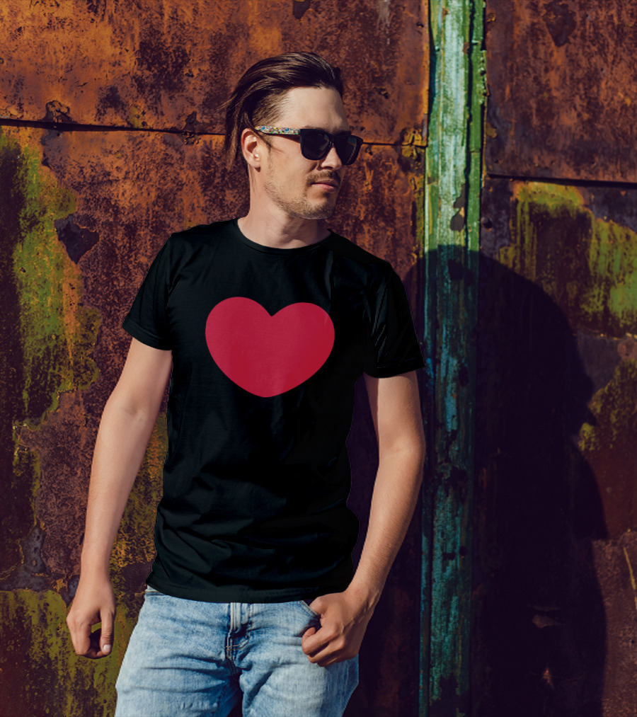 Red Heart Classic Simple Icon T-Shirt
