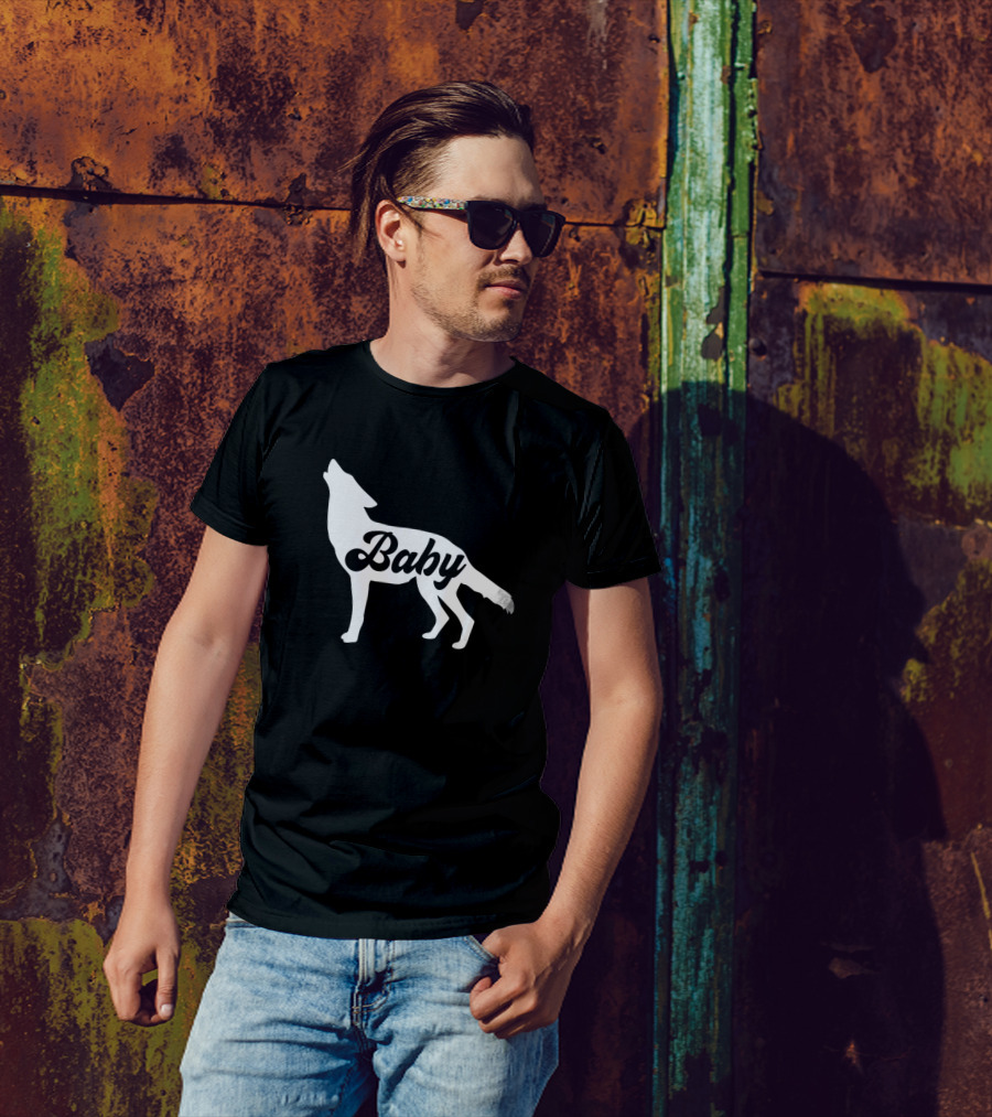 Baby Wolf Silhouette Howling R Family Love T-Shirt