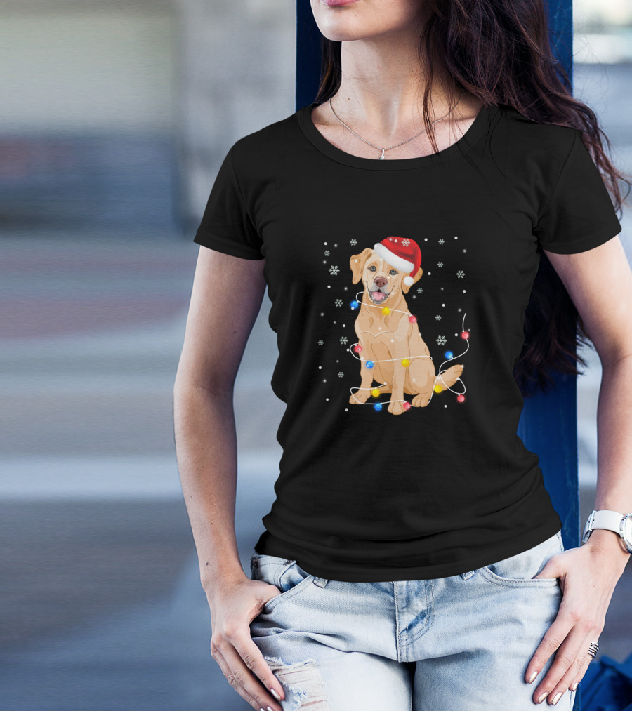 Labrador Dog Santa Hat Christmas Lights Snowflakes T-Shirt