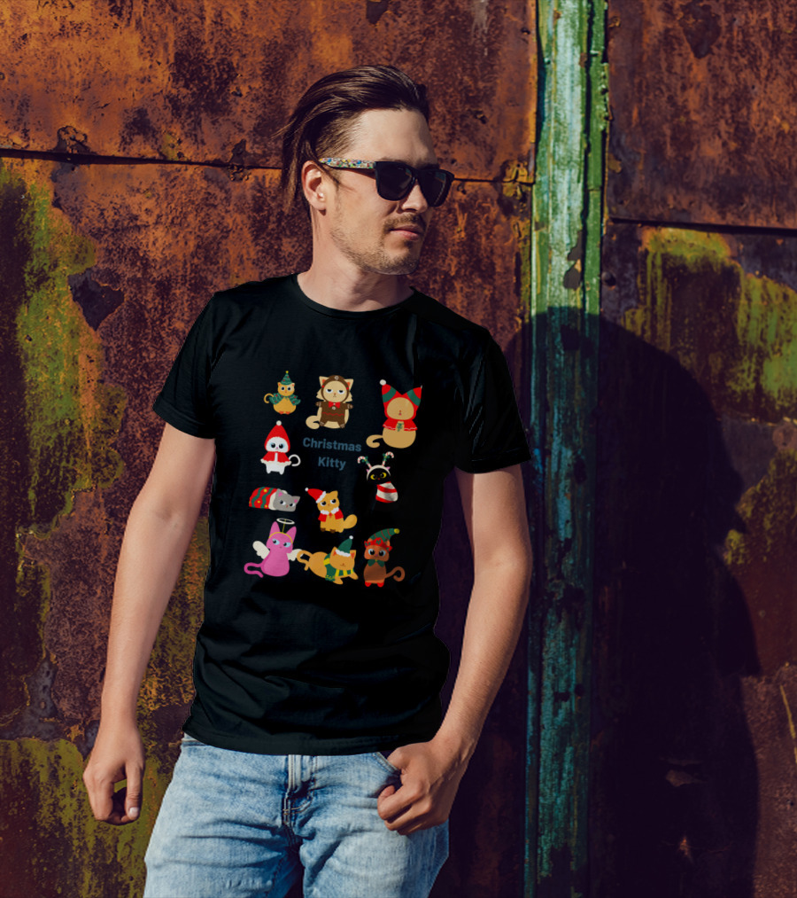 Christmas Kitty Cats In Festive Outfits T-Shirt