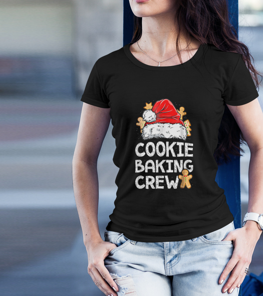 Cookie Baking Crew Gingerbread Family Santa Hat Fun T-Shirt