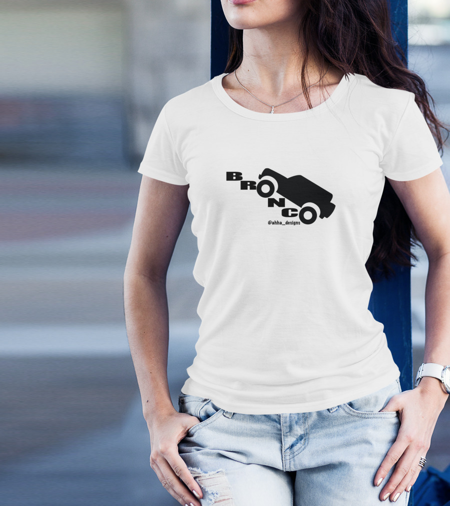 BRNCO Buckin Bronco 4x4 Off-Road Adventure @ahha_designs T-Shirt