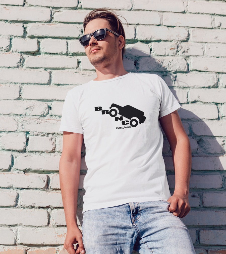 BRNCO Buckin Bronco 4x4 Off-Road Adventure @ahha_designs T-Shirt