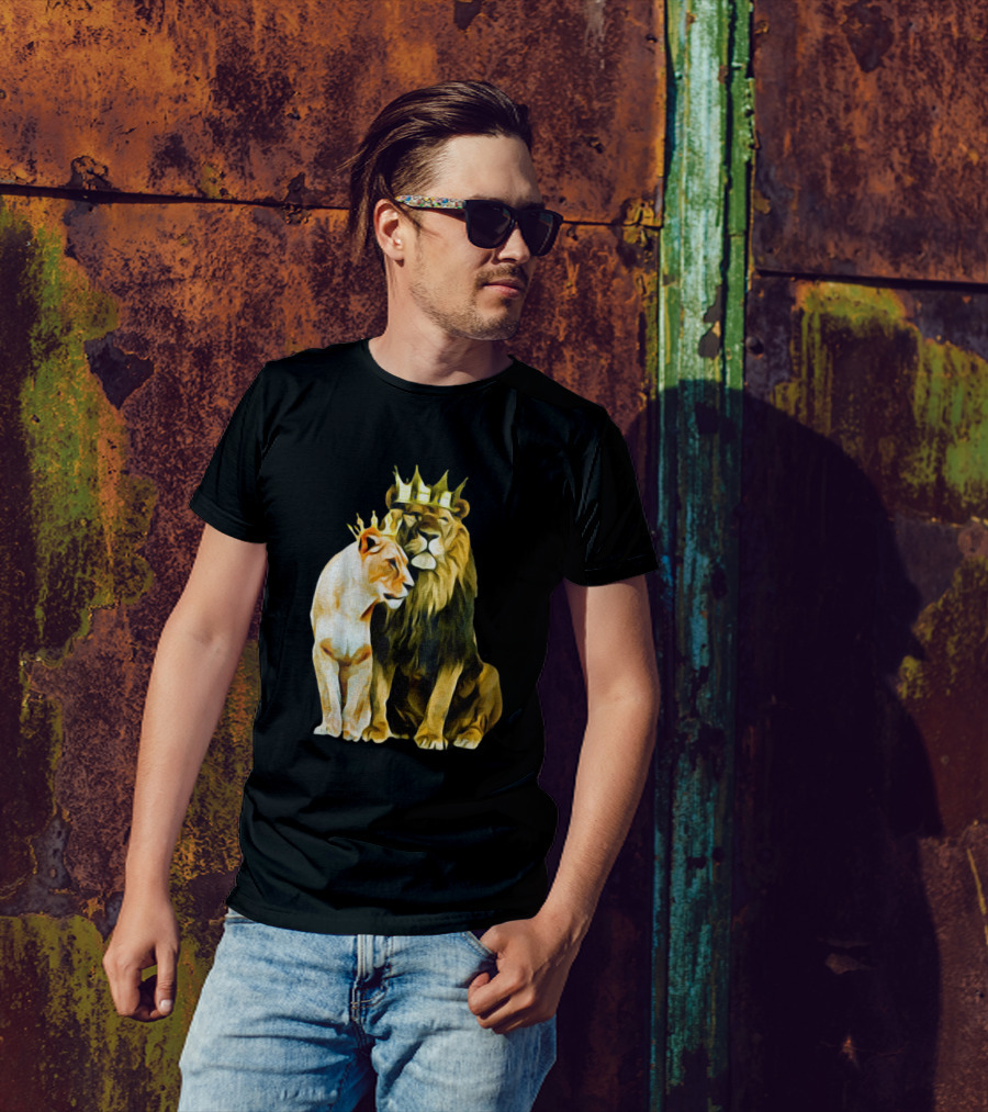 King Lion And Queen Lioness Crowns Royalty T-Shirt