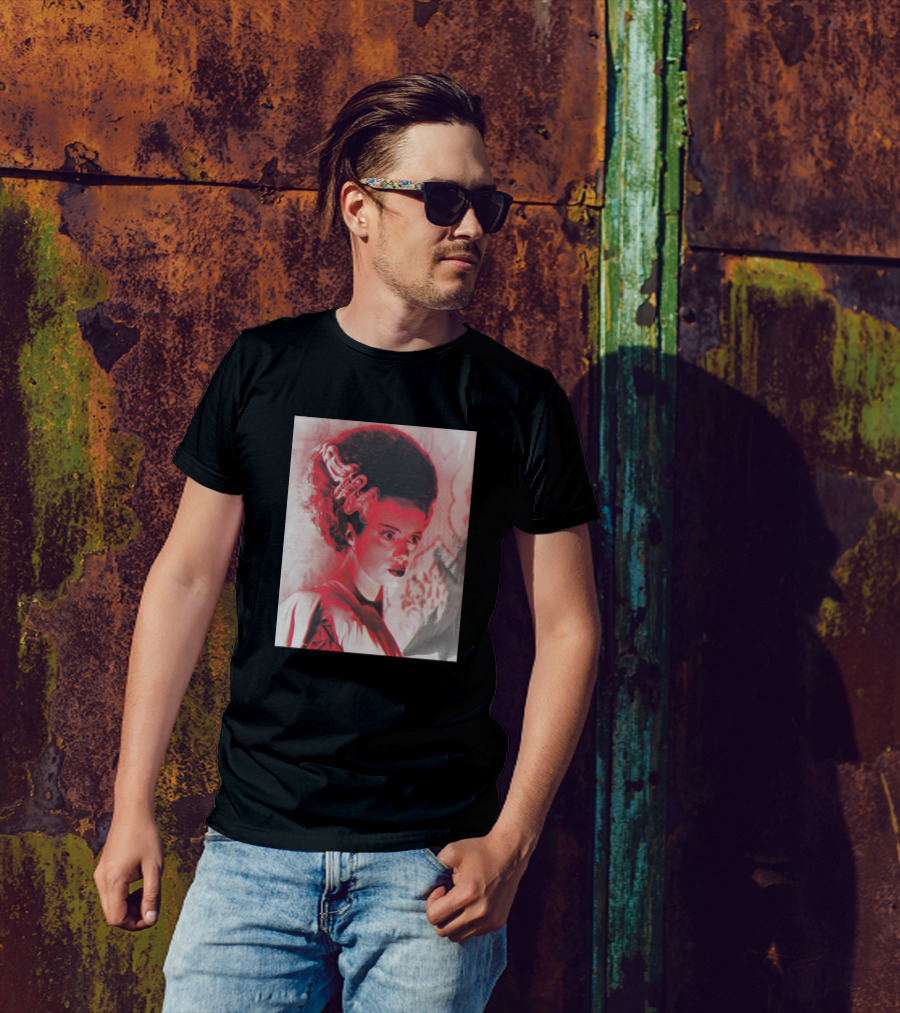 Bride Of Frankenstein Macabre Red T-Shirt