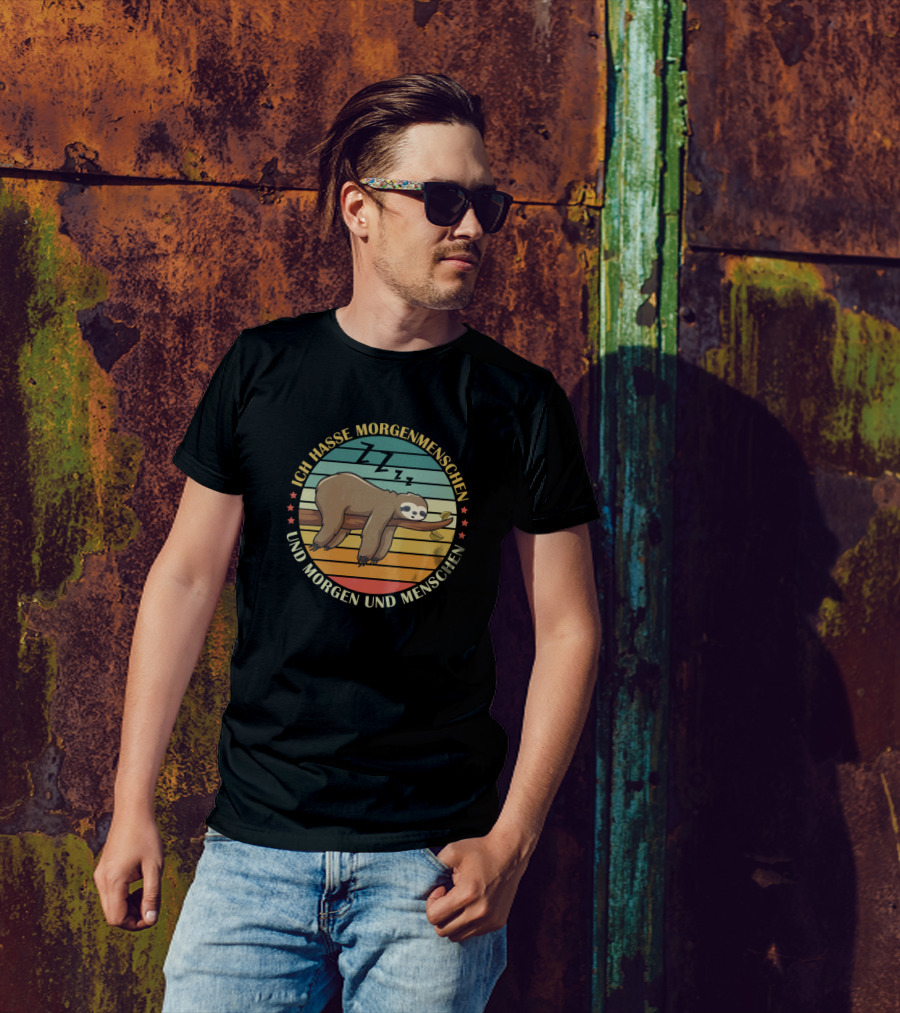 Ich Hasse Morgenmenschen Und Morgen Und Menschen Sloth Sleeping Retro Stripes T-Shirt